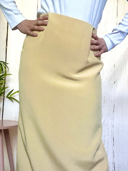 Kerri Skirt